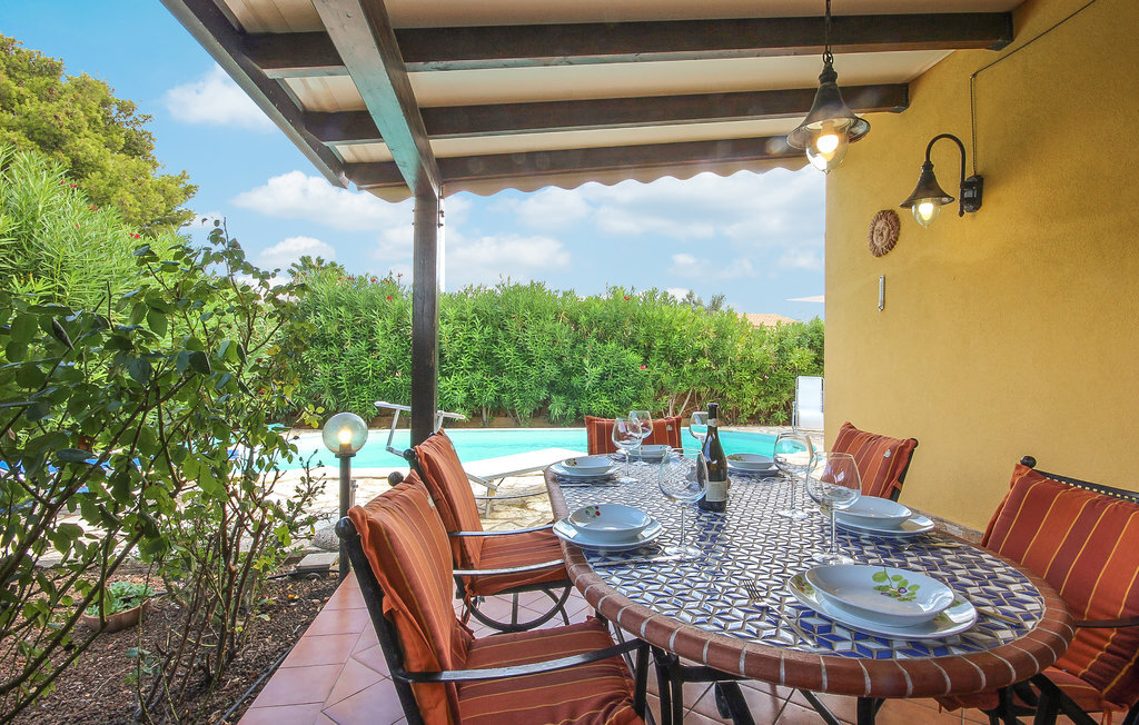 Villa Helios à Custonaci : maison avec piscine privée - Photo 2