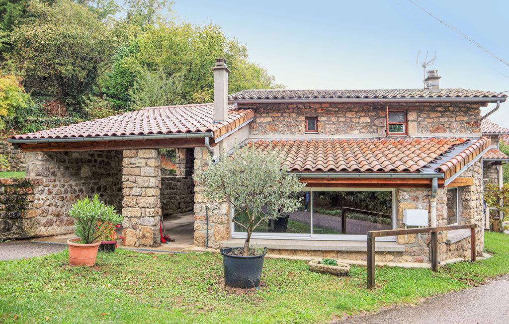 Maison indépendante Thueyts, vue montagnes et jardin - Photo 1