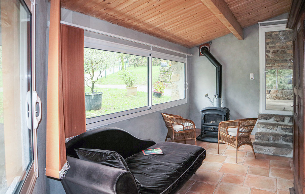 Maison indépendante Thueyts, vue montagnes et jardin - Photo 2
