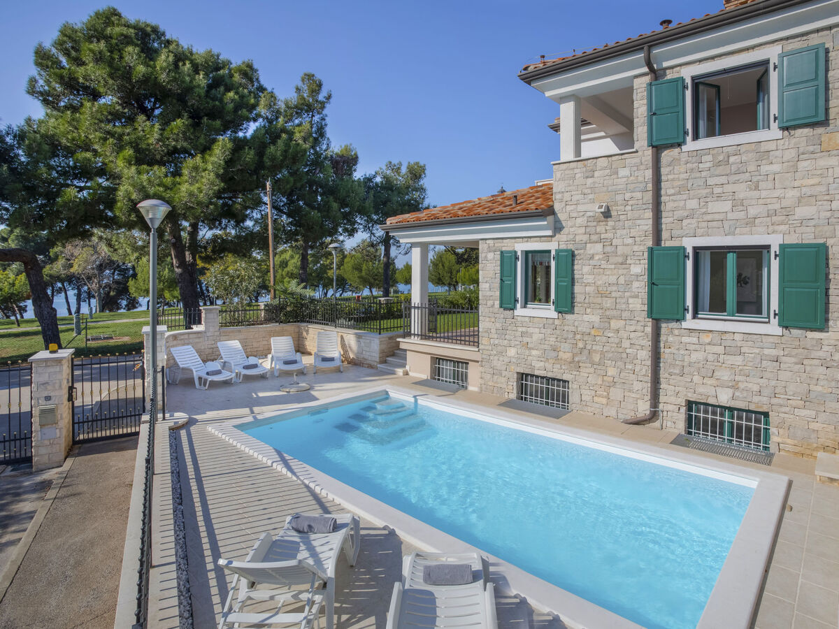 Villa Beach Front : maison 8 pers, piscine privée à 50 m de la mer - Photo 5