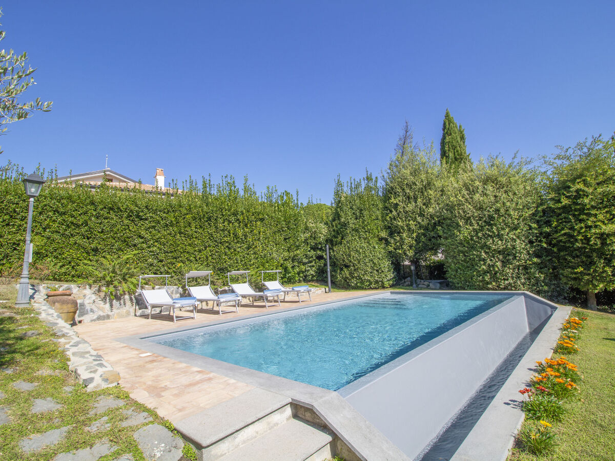 Villa Nicoletta – 500 m², piscine eau salée, vue lac de Bolsena - Photo 7