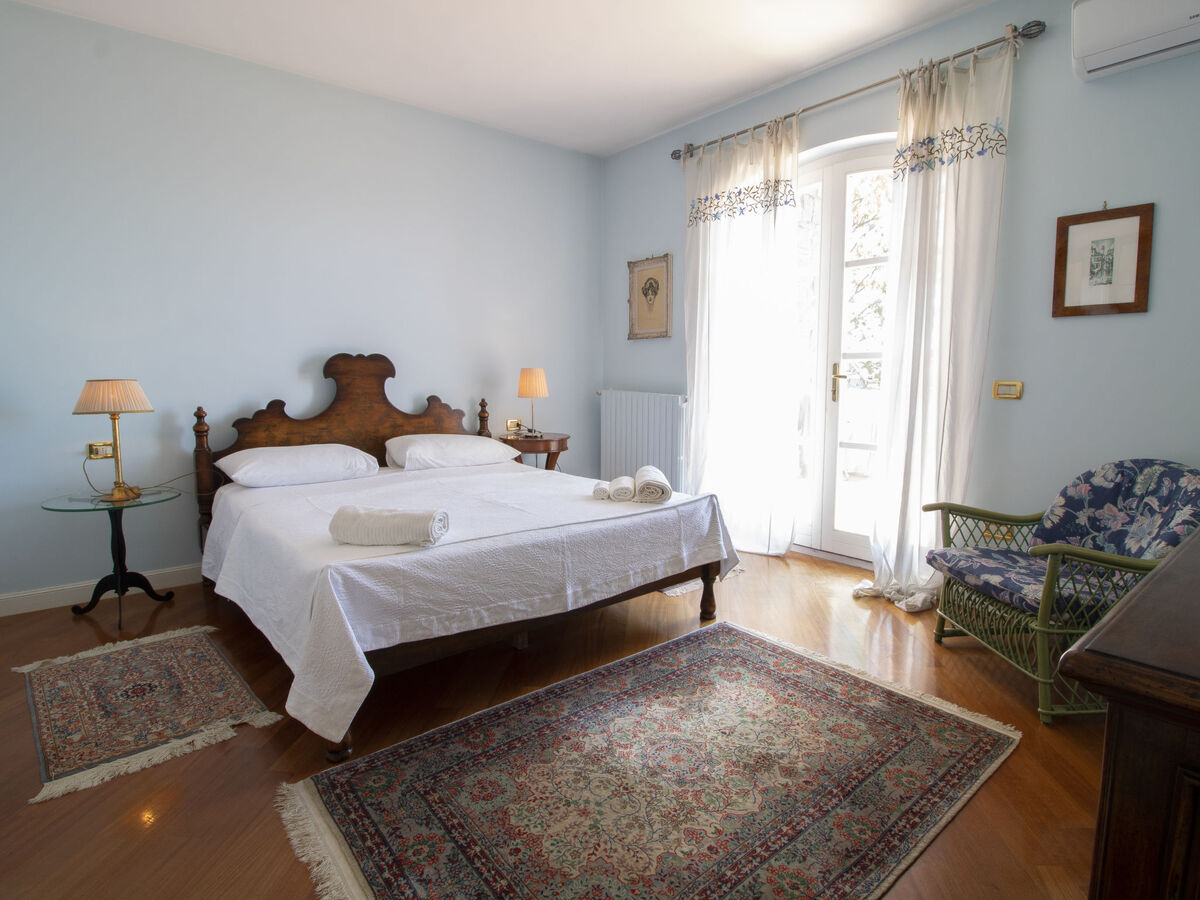 Villa Nicoletta – 500 m², piscine eau salée, vue lac de Bolsena - Photo 26