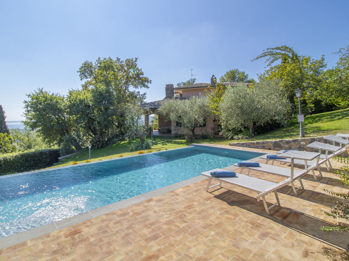 Villa Nicoletta – 500 m², piscine eau salée, vue lac de Bolsena - Photo 33