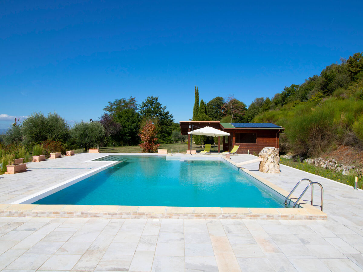 Villa La Danza à Todi : 10 pers, piscine 14x7m - Photo 20