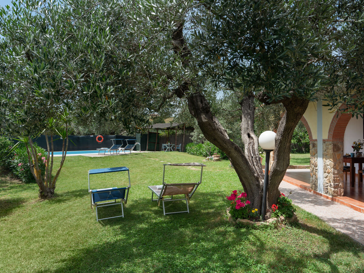 Villa Bouganville à Bibbona avec piscine et jardin - Photo 5