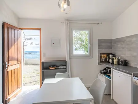 Maison Mustella à 50 m de la plage, Solenzara : photo 4