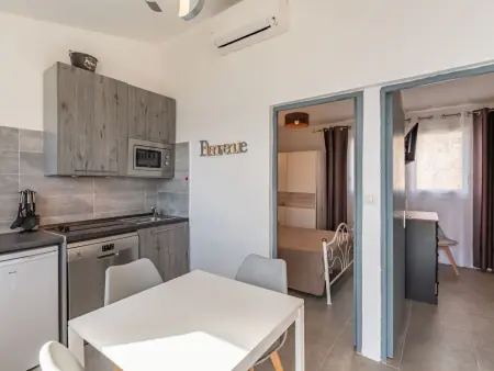Maison Mustella à 50 m de la plage, Solenzara : photo 5