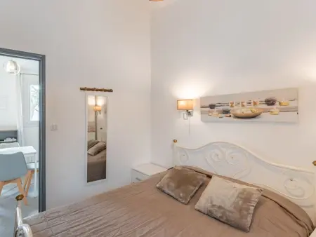 Maison Mustella à 50 m de la plage, Solenzara : photo 9