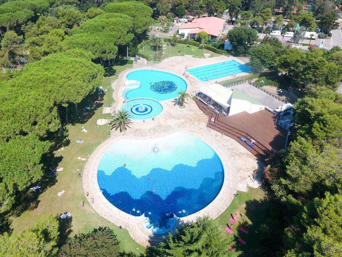 Luxury Tent 36 m² à Baia Domizia, 250 m de la mer - Photo 2