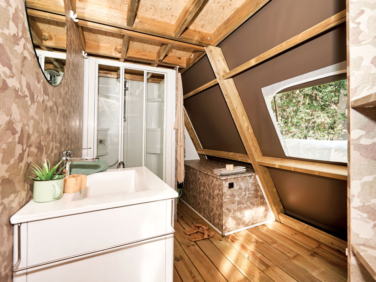 Luxury Tent 36 m² à Baia Domizia, 250 m de la mer - Photo 7