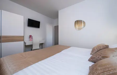Location Maison 6 personnes à Pula - Photo 30