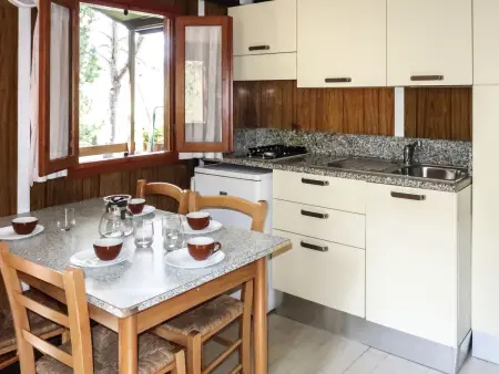 Bungalow A (AEG400), Location Maison 5 personnes à Albenga - Photo 5