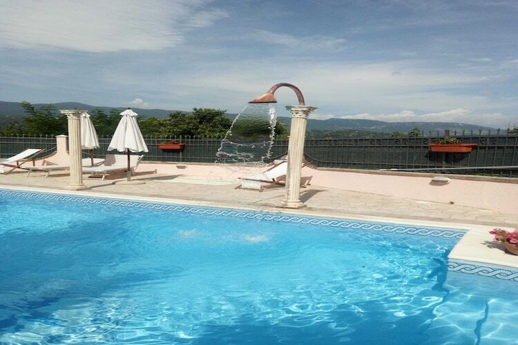 Villa 6 pers. avec piscine et jardin à Tagliacozzo - Photo 9