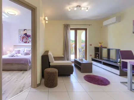 Maison Linden Tree : 6 chambres, piscine privée à Pula : photo 10