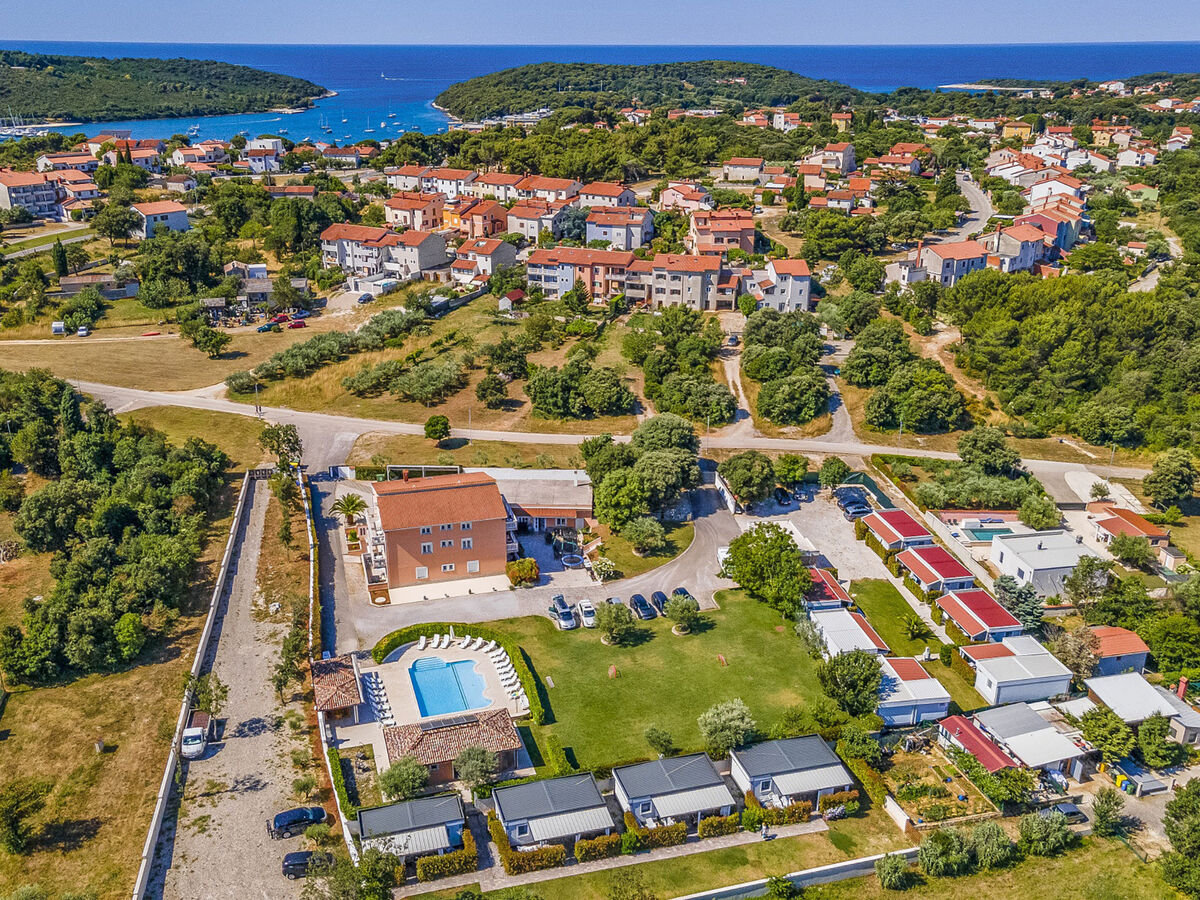 Mobile home Premium à Banjole, 2 chambres avec piscine - Photo 1