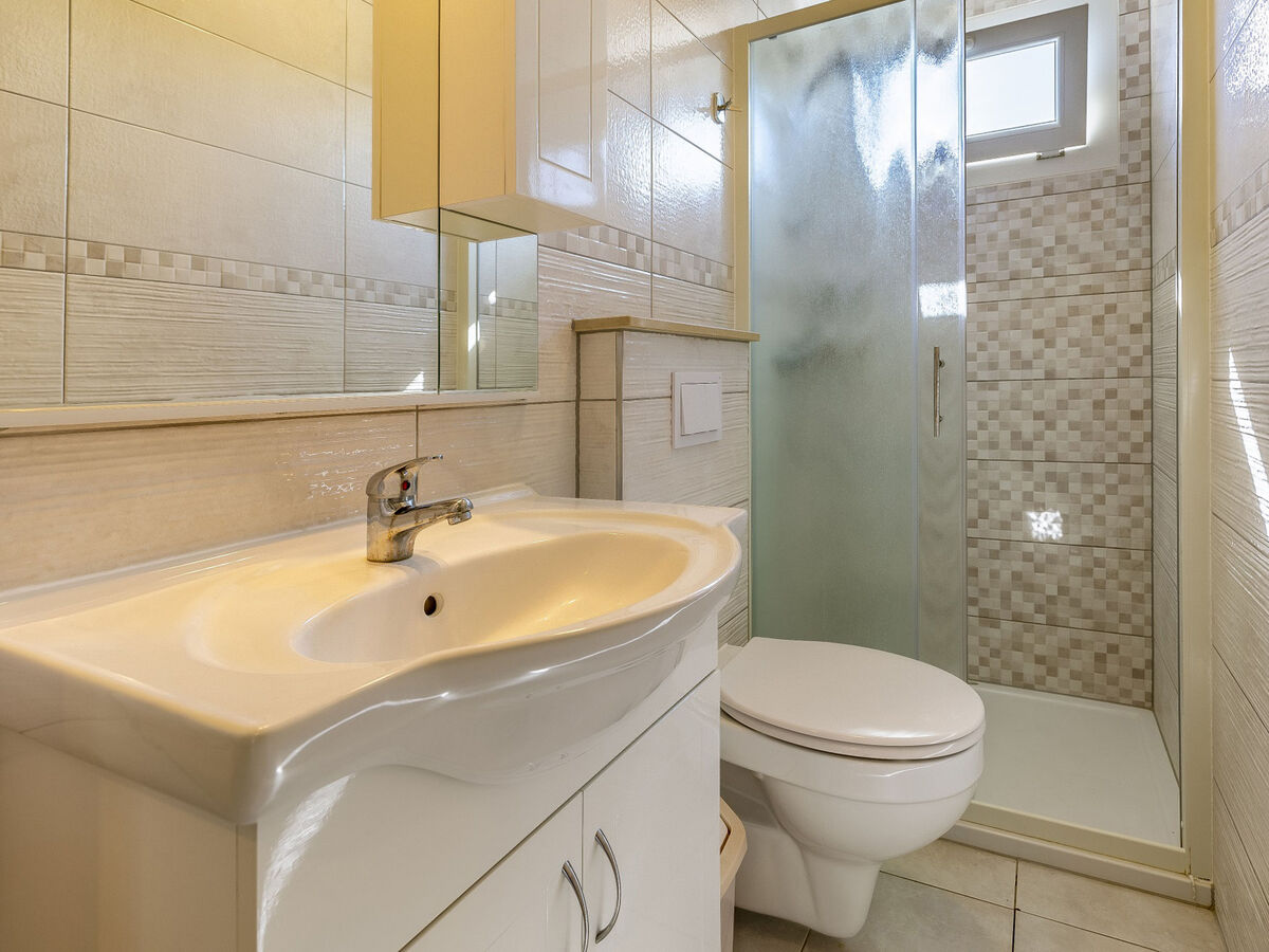 Mobile home Premium à Banjole, 2 chambres avec piscine - Photo 17