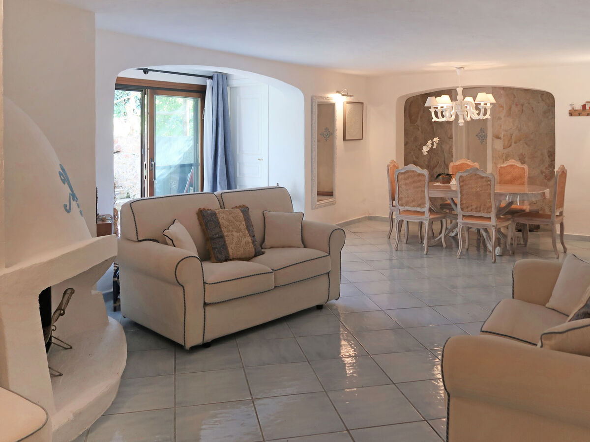 Maison Omer à San Teodoro, piscine et jardin - Photo 6