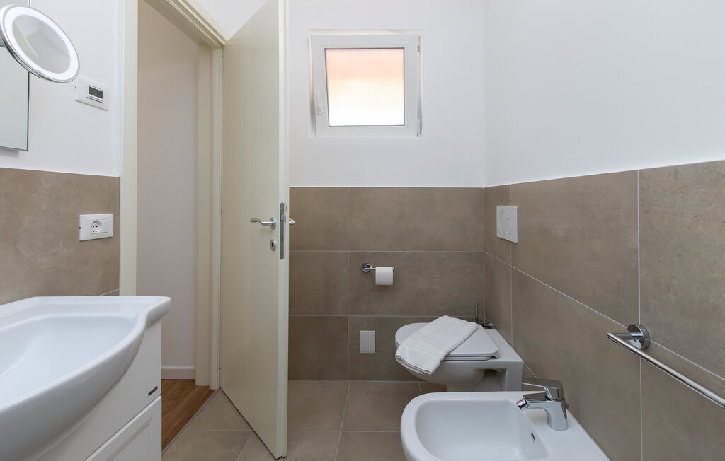Maison avec piscine privée, vue lac d'Iseo à Riva di Solto - Photo 32