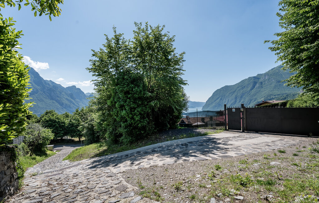 Maison avec piscine privée, vue lac d'Iseo à Riva di Solto - Photo 45