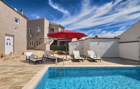 Location maison à Liznjan