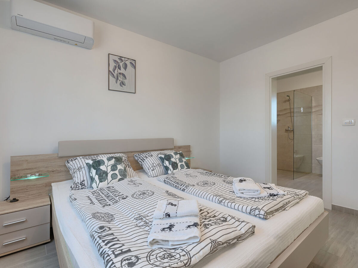 Villa Zirdum – Maison 6 pers. piscine privée Nova Vas - Photo 21