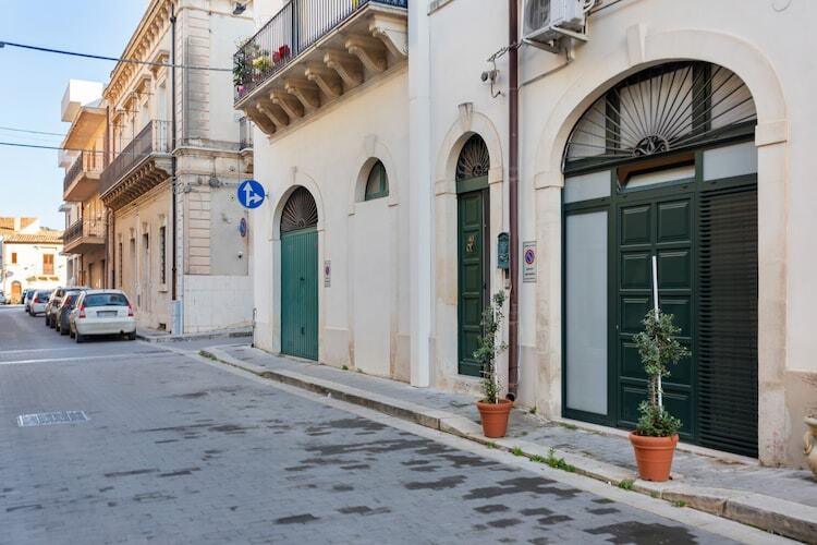 Maison indépendante à Scicli, 4 personnes, balcon - Photo 3