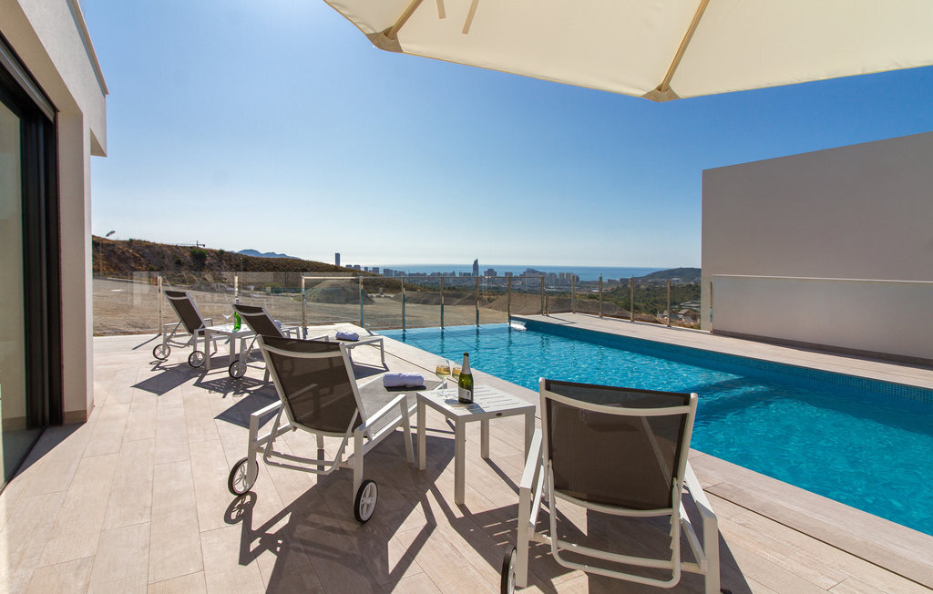 Villa moderne 5 chambres avec piscine chauffée à Finestrat - Photo 2