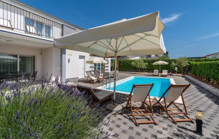 Location Maison 8 personnes à Debeljak - Photo 11