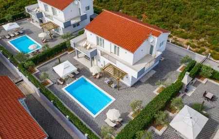 Location Maison 8 personnes à Debeljak - Photo 23