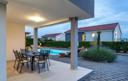 Location Maison 8 personnes à Debeljak - Photo 35