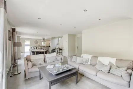 Villa Charlotte, Villa à Le Plan-de-la-Tour avec Piscine - Photo 10