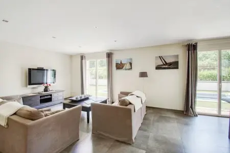 Villa Charlotte, Villa à Le Plan-de-la-Tour avec Piscine - Photo 12