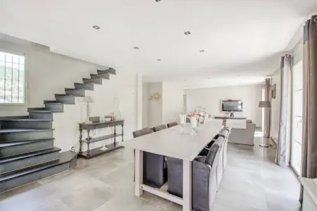 Villa Charlotte, Villa à Le Plan-de-la-Tour avec Piscine - Photo 13