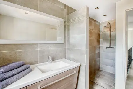 Villa Charlotte, Villa à Le Plan-de-la-Tour avec Piscine - Photo 28