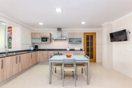 Villa Gloria, piscine privée à 350 m de Cala Pi : photo 4