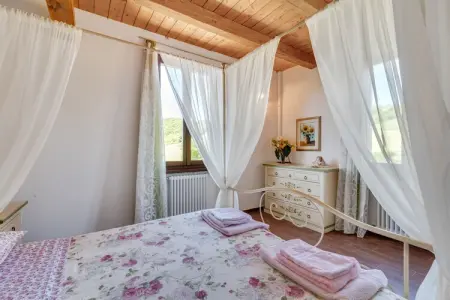 Valdalto, Villa à Piandimeleto avec Piscine et Sauna - Photo 16