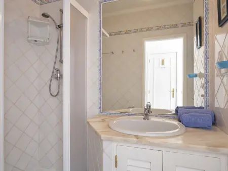 Villa Blue Ocean à Galé : 4 chambres, piscine et vue mer - Photo 13