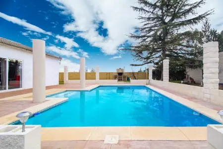 Location villa à Villamuriel de Cerrato, Villa à Villamuriel avec Piscine et Barbecue