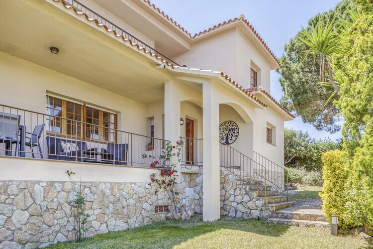 Villa Portinyol - Vue mer et piscine à Arenys de Mar - Photo 12