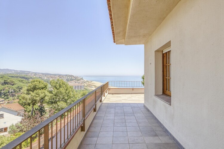 Villa Portinyol - Vue mer et piscine à Arenys de Mar - Photo 29