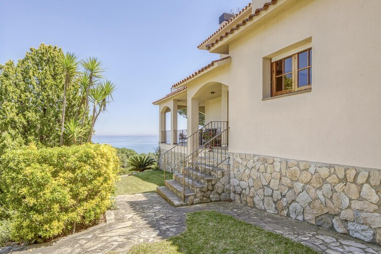 Villa Portinyol - Vue mer et piscine à Arenys de Mar - Photo 34
