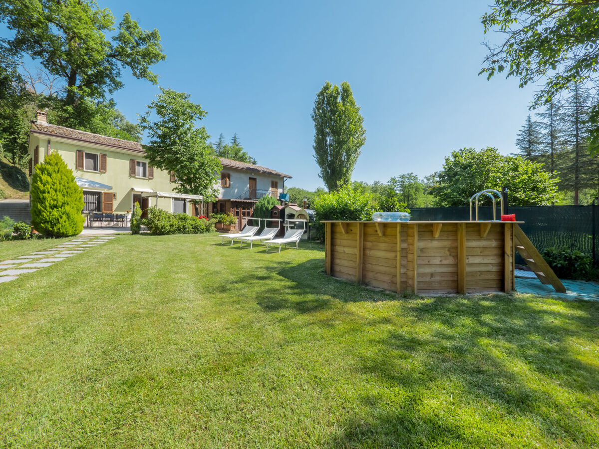 Green Wellness House à Urbino, maison 8 pers. avec piscine - Photo 1