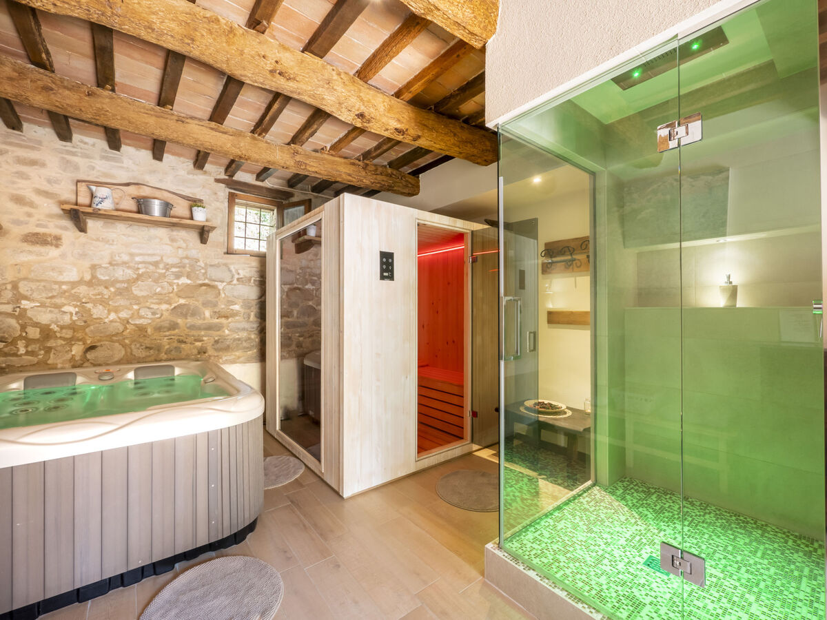 Green Wellness House à Urbino, maison 8 pers. avec piscine - Photo 4