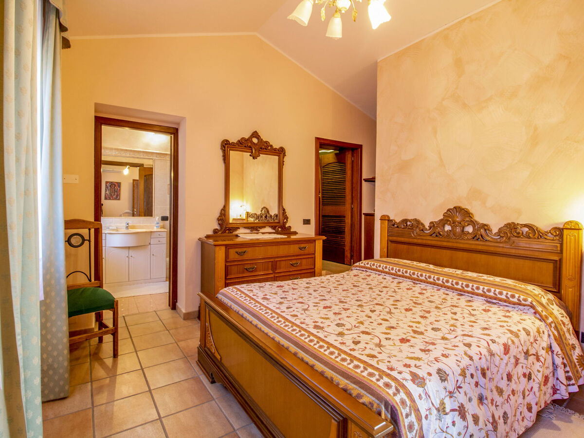 Villa Messi avec piscine privée, à 2 km du lac Trasimène - Photo 18
