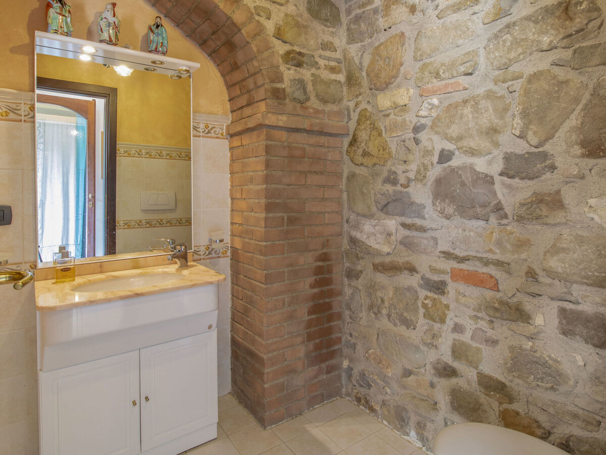 Villa Messi avec piscine privée, à 2 km du lac Trasimène - Photo 24