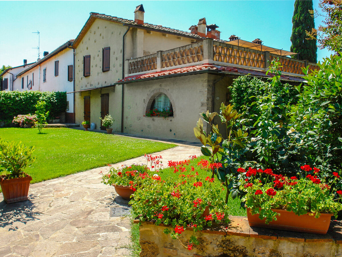 Podere Gioia – Gîte 12 pers. avec piscine à Castellina - Photo 2