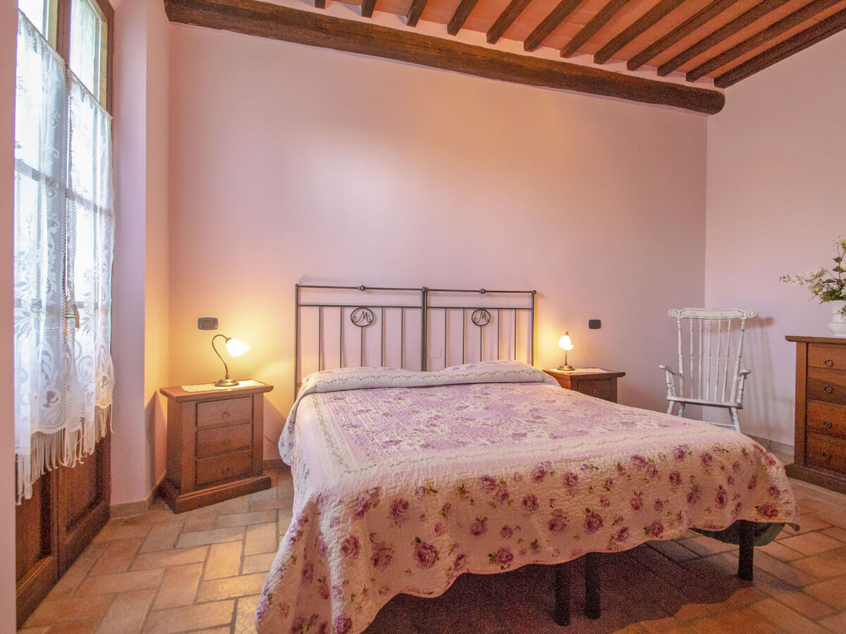 Podere Gioia – Gîte 12 pers. avec piscine à Castellina - Photo 15