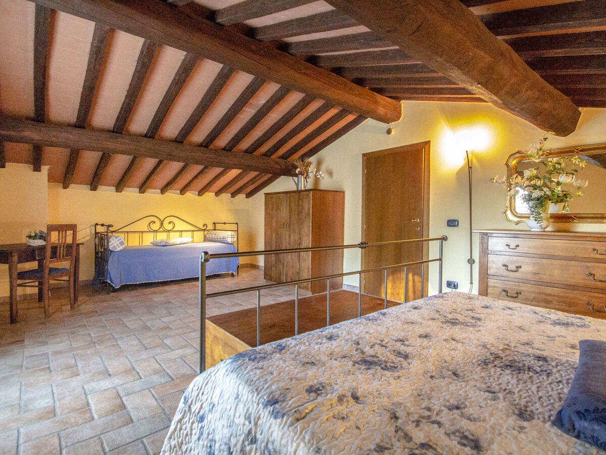 Podere Gioia – Gîte 12 pers. avec piscine à Castellina - Photo 35