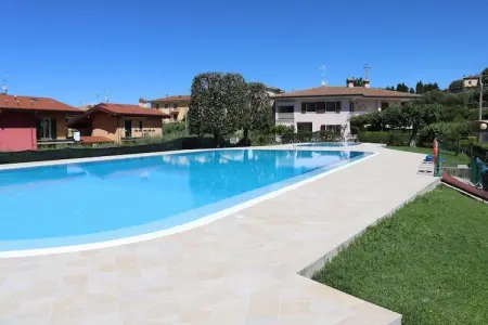 Location maison à Bardolino, Maison près du Lac de Garde avec Piscine