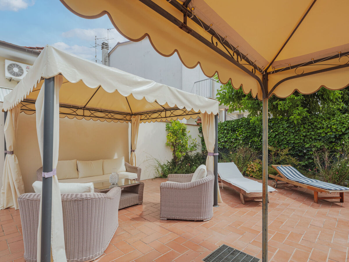 Maison Rosa à 500 m de la plage - Lido di Camaiore - Photo 27